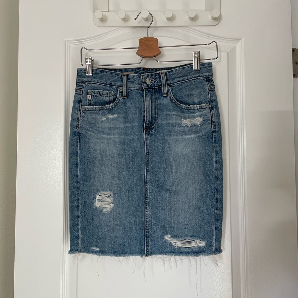 AG Erin Raw Hem Distressed Pencil Skirt Size 25